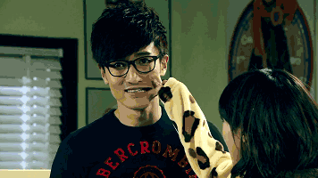 谁说留学只是有钱人的专利 看看家境一般的他们出国是如何养活自己的