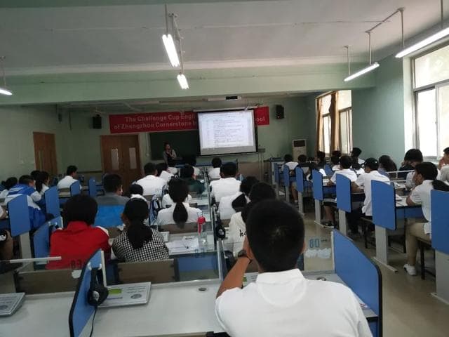 将来留学世界一流大学高中三年要做什么，国际高中班新生导学课给你答案